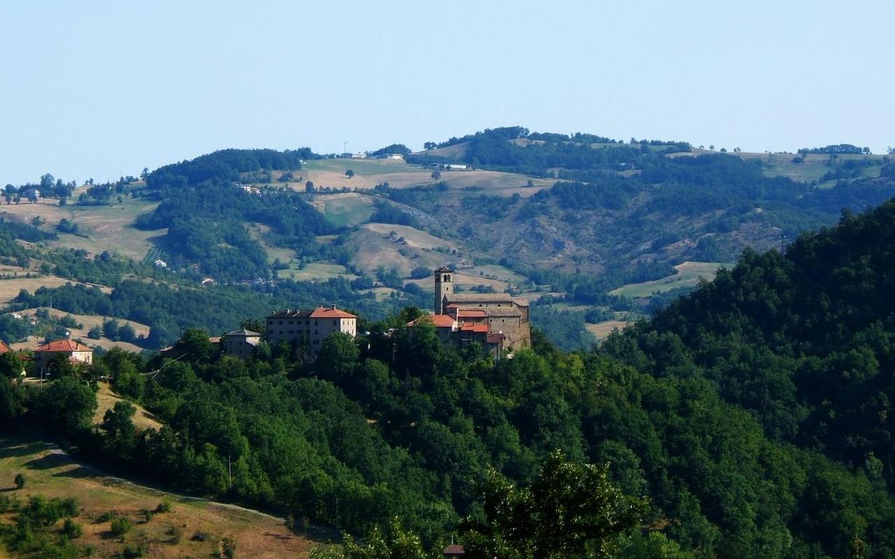 Ostello Podesteria Di Gombola Polinago Екстер'єр фото